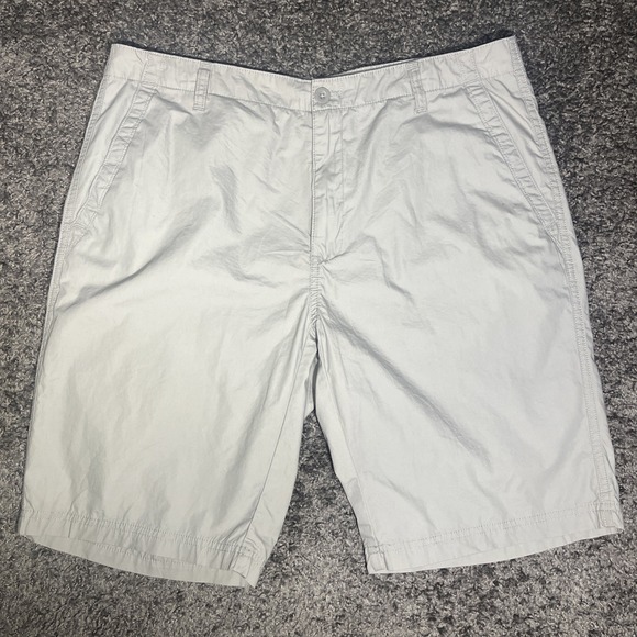 Calvin Klein Other - Calvin Klein Mens Gray Shorts Sz 36 Casual Summer Lightweight Flat Front Pockets